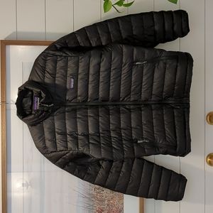 Patagonia men's down sweater